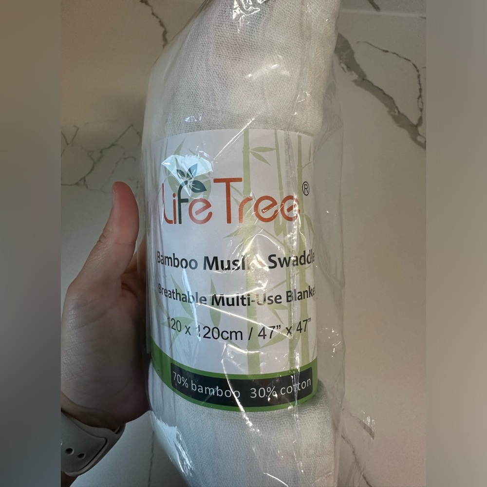 Life tree Muslin Swaddle